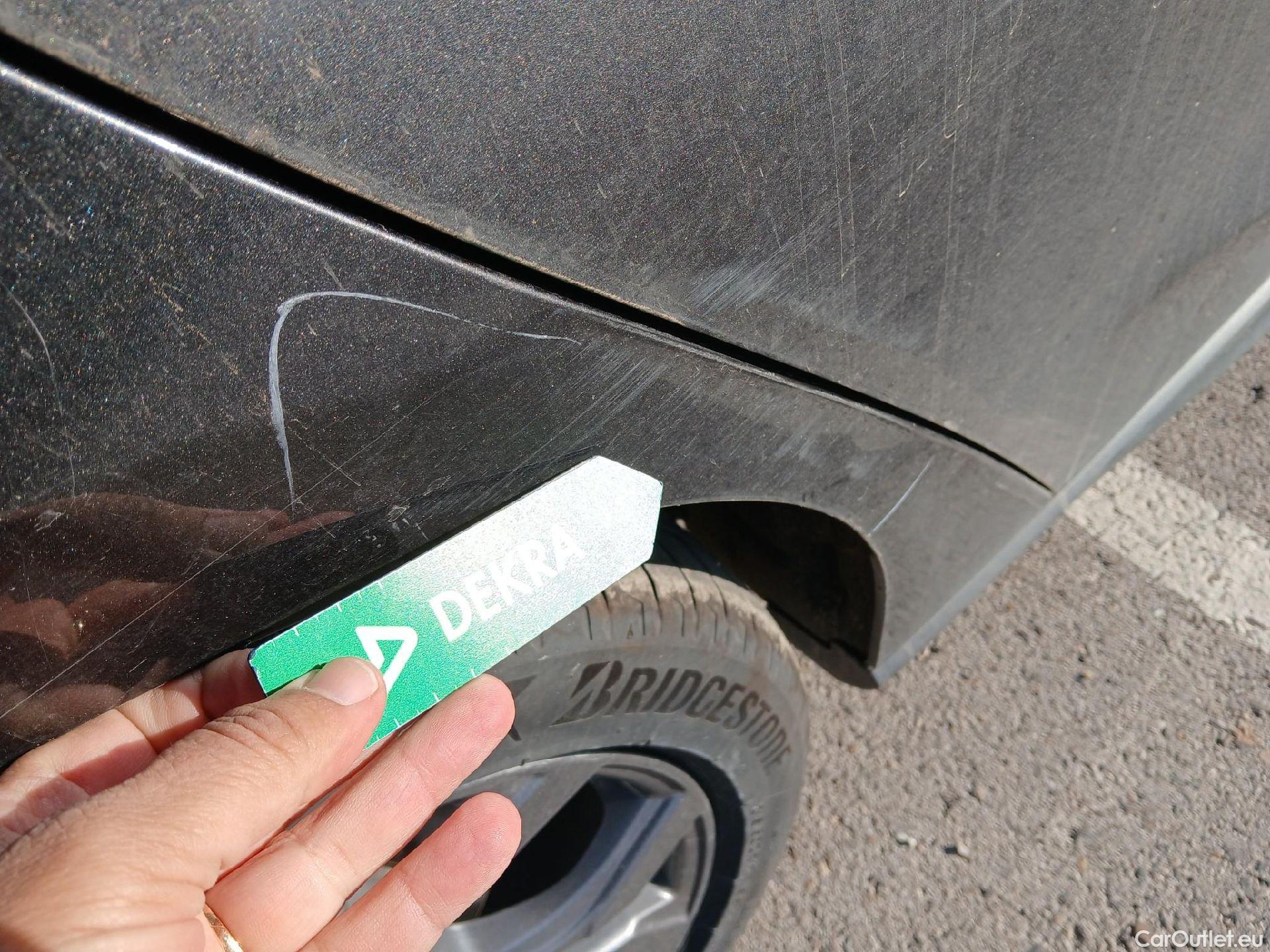  Ford  Focus FORD  / 2018 / 5P / berlina con portón 1.0 Ecoboost MHEV 92kW ST-Line Style SIP (AC) #22