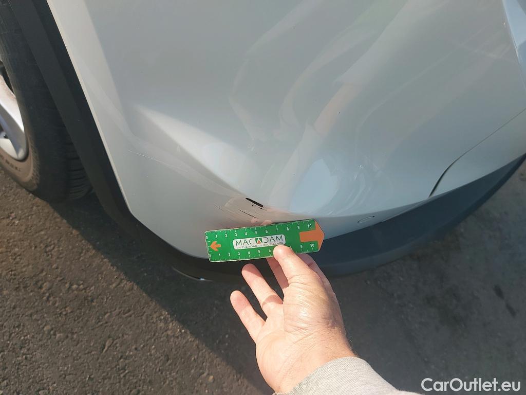  Honda  HR-V HONDA  / 2015 / 5P / todoterreno 1.5 i-VTEC Elegance Navi #26