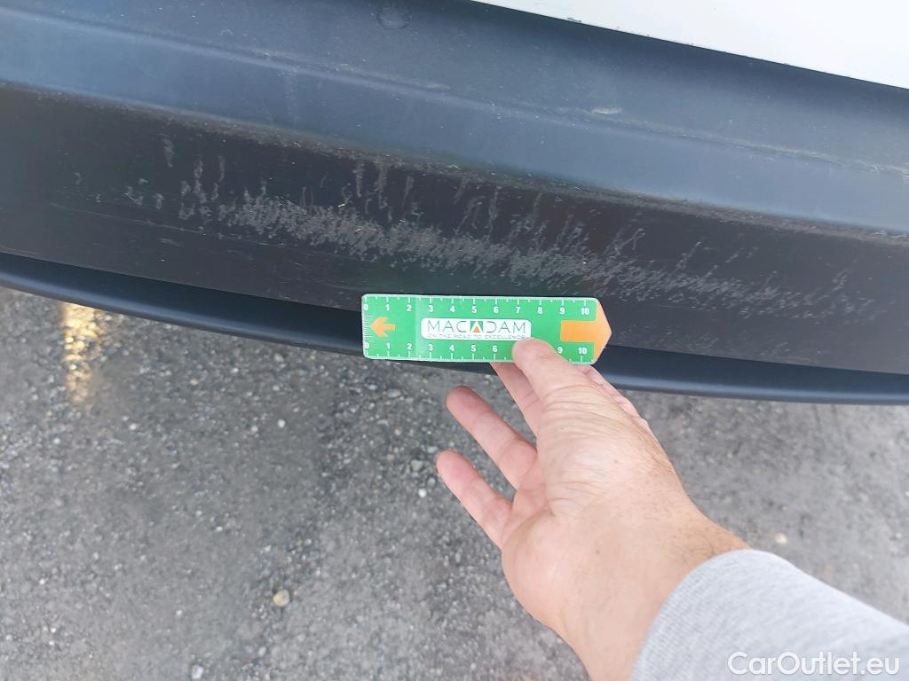  Honda  HR-V HONDA  / 2015 / 5P / todoterreno 1.5 i-VTEC Elegance Navi #24