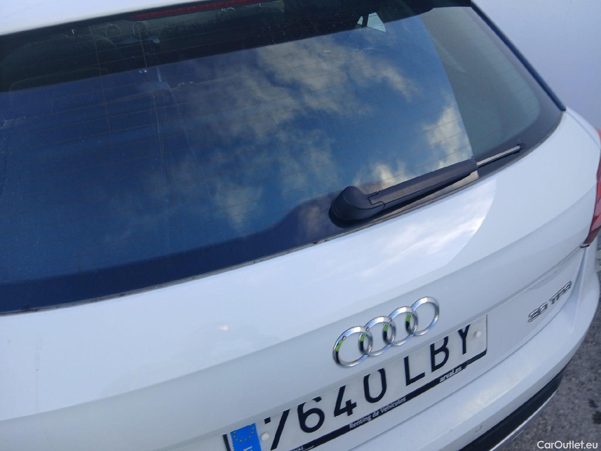  Audi  Q2 AUDI  / 2016 / 5P / todoterreno Design 30 TFSI 85kW (116CV) #20