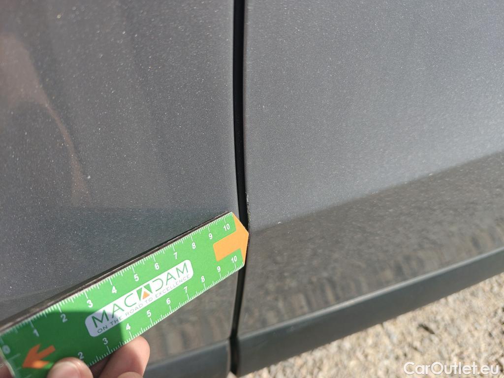  Citroen  DS3 DS DS 3 Crossback / 2018 / 5P / todoterreno BlueHDi 81 kW Manual PERFORMANCE LINE #43