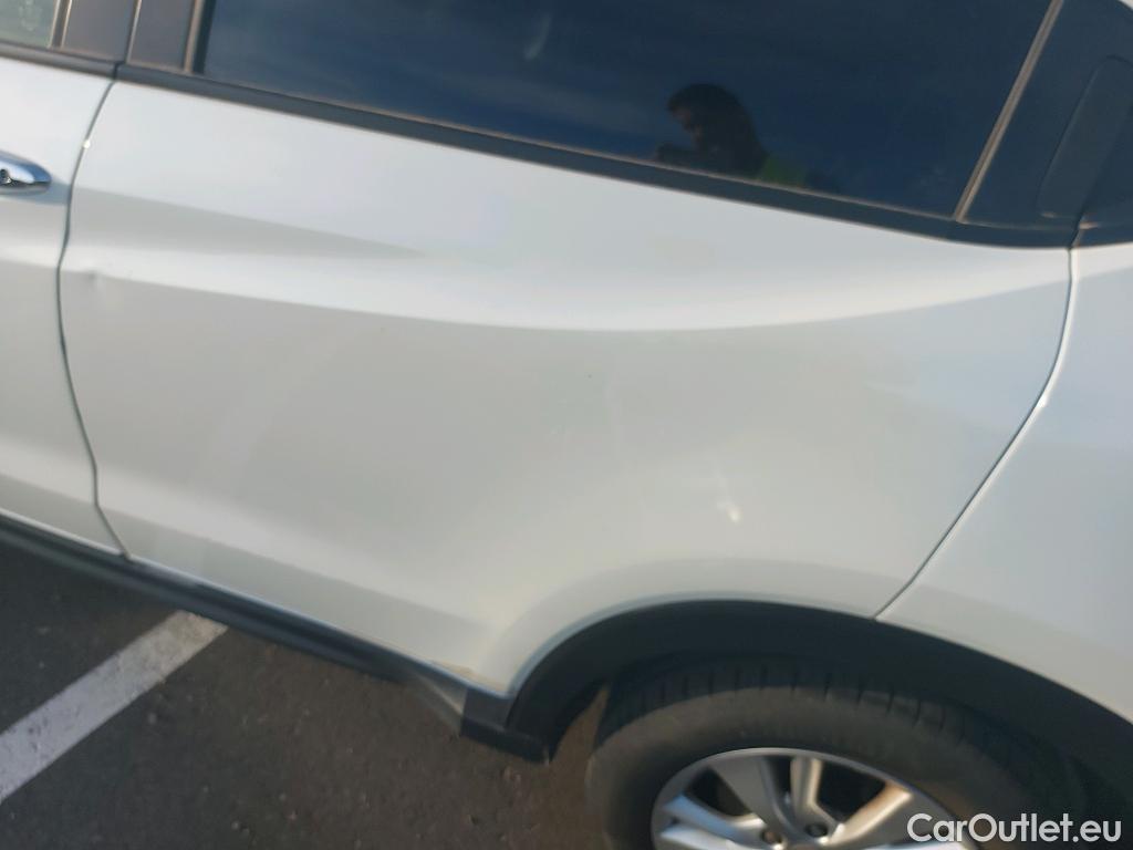  Honda  HR-V HONDA  / 2015 / 5P / todoterreno 1.5 i-VTEC Elegance Navi #3