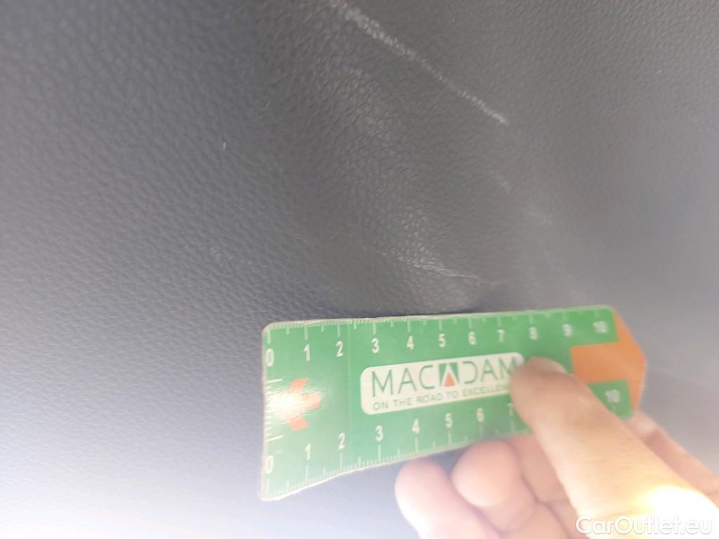  Honda  HR-V HONDA  / 2015 / 5P / todoterreno 1.5 i-VTEC Elegance Navi #19