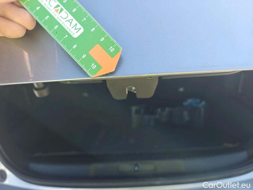  Citroen  DS3 DS DS 3 Crossback / 2018 / 5P / todoterreno BlueHDi 81 kW Manual PERFORMANCE LINE #39