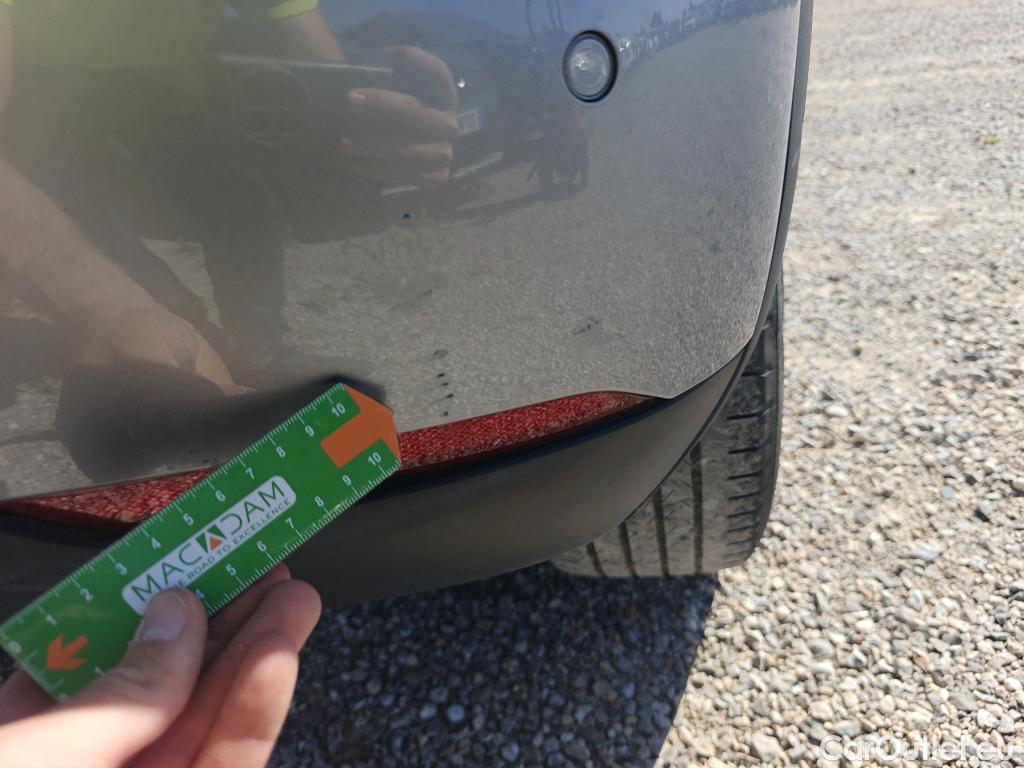  Citroen  DS3 DS DS 3 Crossback / 2018 / 5P / todoterreno BlueHDi 81 kW Manual PERFORMANCE LINE #26