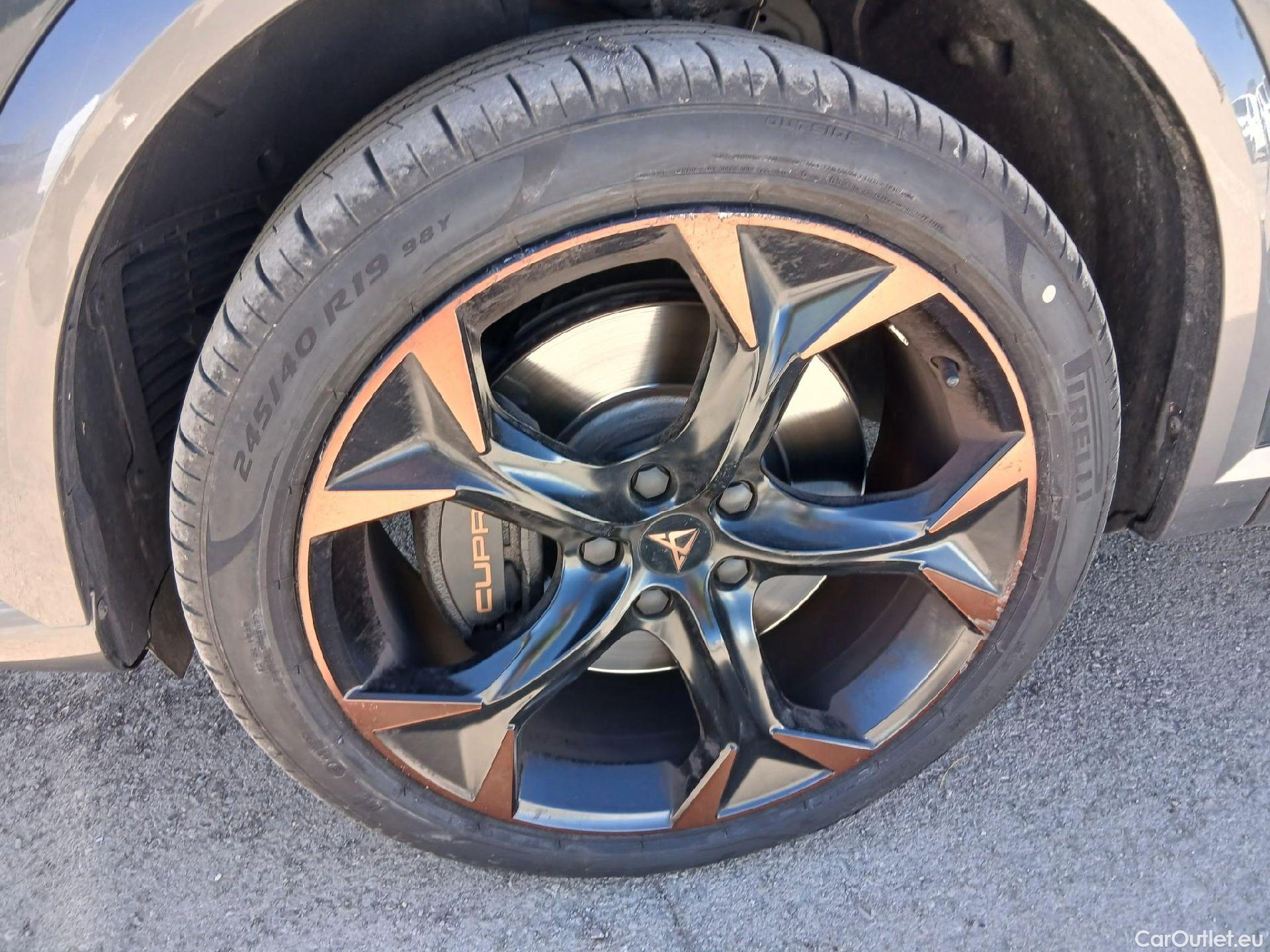  Cupra  Formentor CUPRA  / 2020 / 5P / todoterreno 2.0 TSI 228kW (310 CV) VZ 4Drive DSG #5