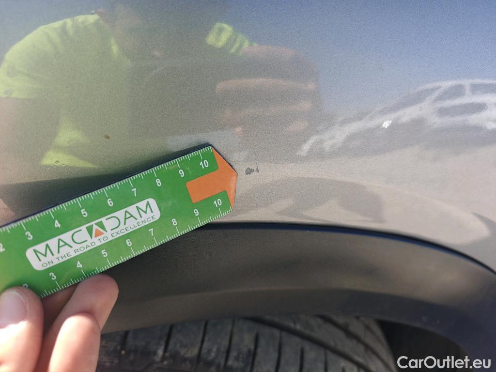  Citroen  DS3 DS DS 3 Crossback / 2018 / 5P / todoterreno BlueHDi 81 kW Manual PERFORMANCE LINE #47