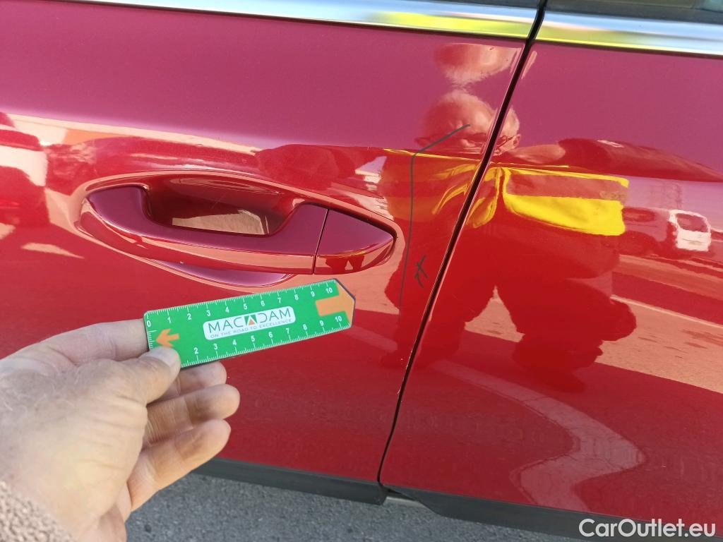  KIA  XCeed KIA  / 2019 / 5P / todoterreno 1.0 T-GDi Drive 88kW (120CV) #4