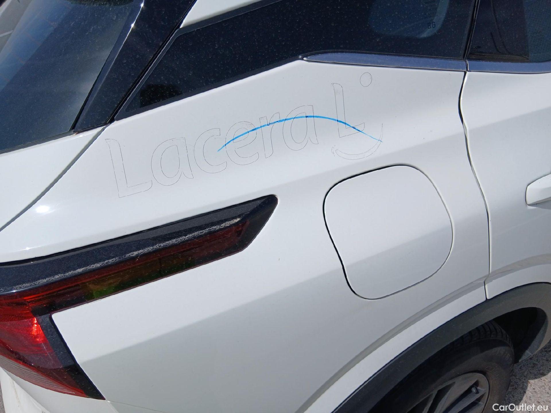  Nissan  Qashqai NISSAN  / 2021 / 5P / todoterreno DIG-T 103kW (140CV) mHEV 4x2 Acenta #25