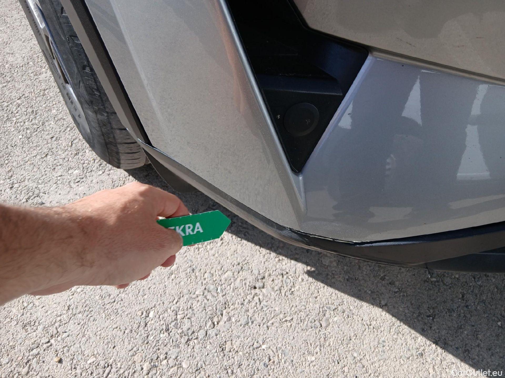  Nissan  Qashqai NISSAN  / 2021 / 5P / todoterreno DIG-T 116kW (158CV) mHEV Xtronic Acenta (AC8) #1