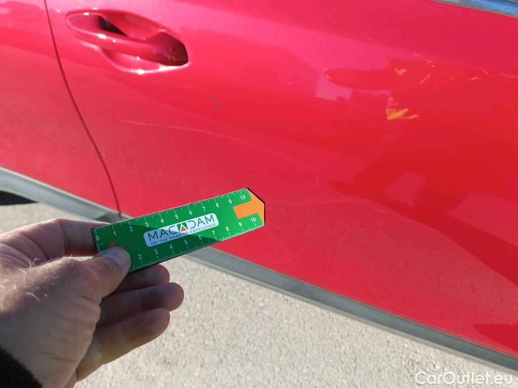  KIA  XCeed KIA  / 2019 / 5P / todoterreno 1.0 T-GDi Drive 88kW (120CV) #5