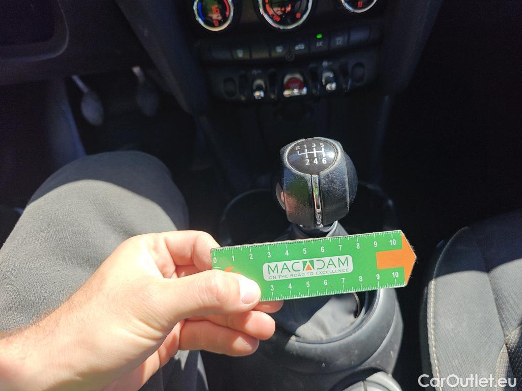  Mini  Cooper MINI MINI / 2014 / 5P / berlina con portón  5 PUERTAS #49