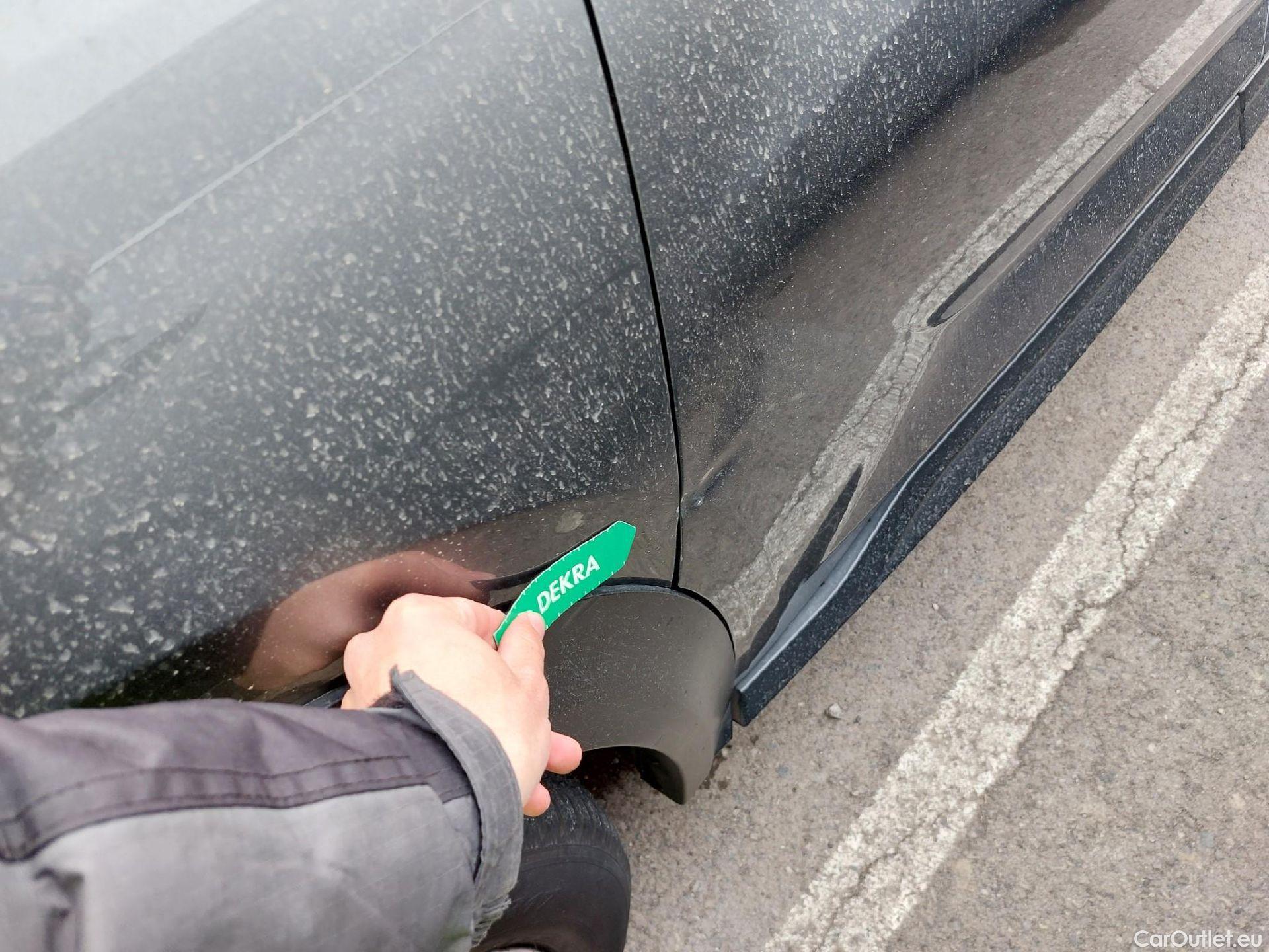  Nissan  Juke NISSAN  / 2019 / 5P / crossover DIG-T 84 kW (114 CV) DCT 7 V N-Connecta (AC2) #7