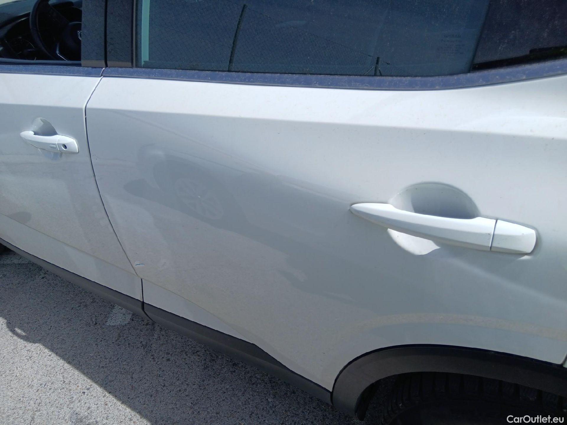  Nissan  Qashqai NISSAN  / 2021 / 5P / todoterreno DIG-T 103kW (140CV) mHEV 4x2 Acenta #13