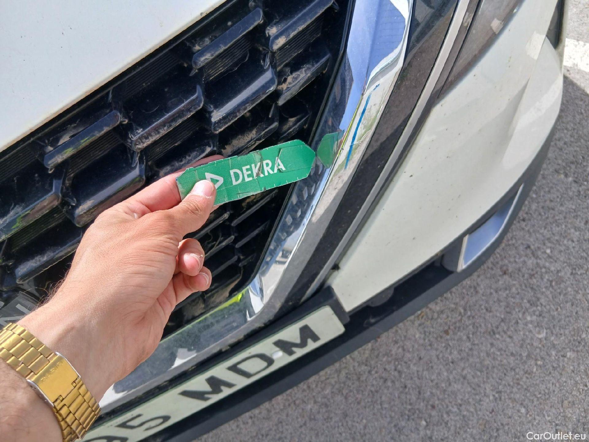  Nissan  Qashqai NISSAN  / 2021 / 5P / todoterreno DIG-T 103kW (140CV) mHEV 4x2 Acenta #8