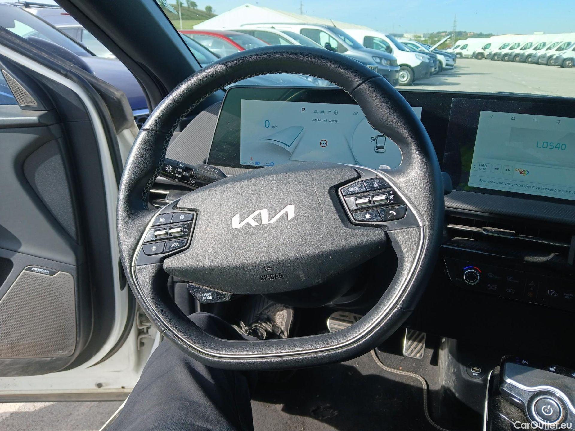  KIA  Ev6 KIA  GT-Line 74 kWh 230 CV RWD Long Range #9