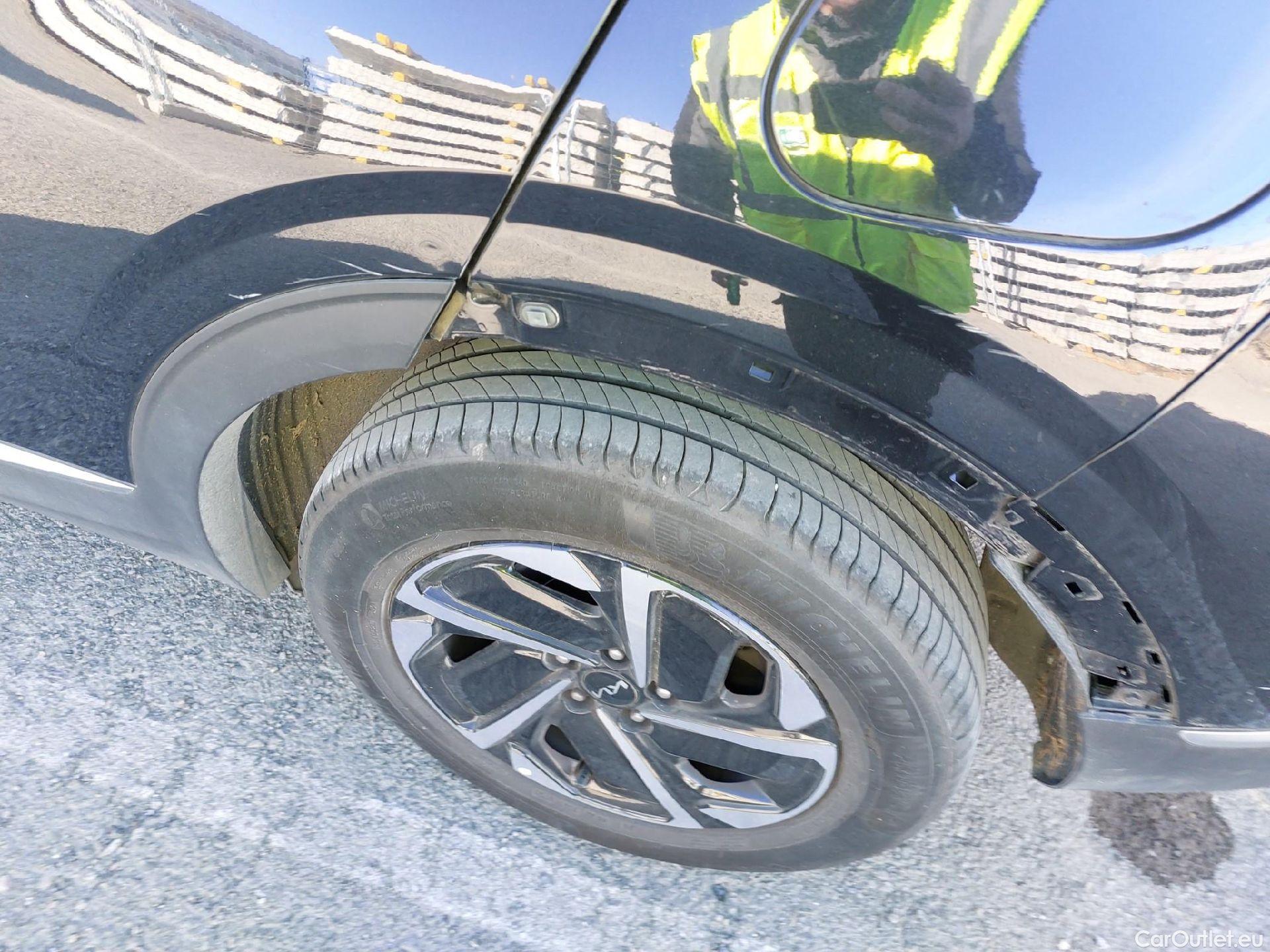  KIA  Sportage KIA  / 2022 / 5P / todoterreno 1.6 T-GDi 110kW (150CV) Drive 4x2 #11