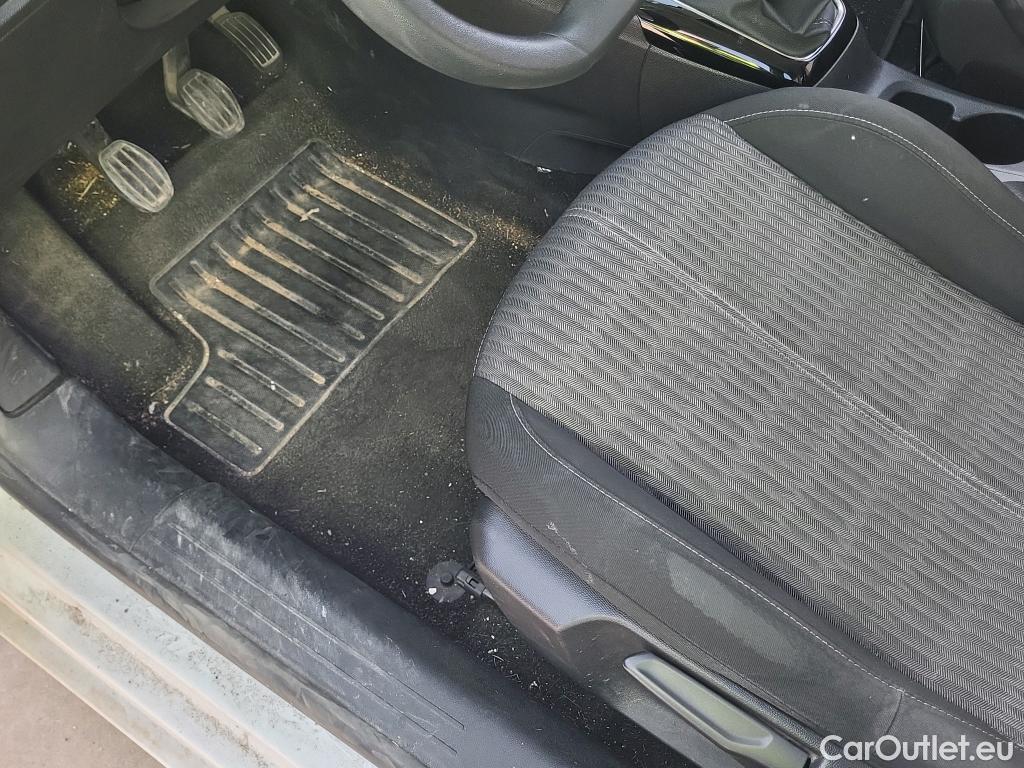  Opel  Corsa OPEL  / 2019 / 5P / berlina con portón 1.2 XEL 55kW (75CV) Edition #22