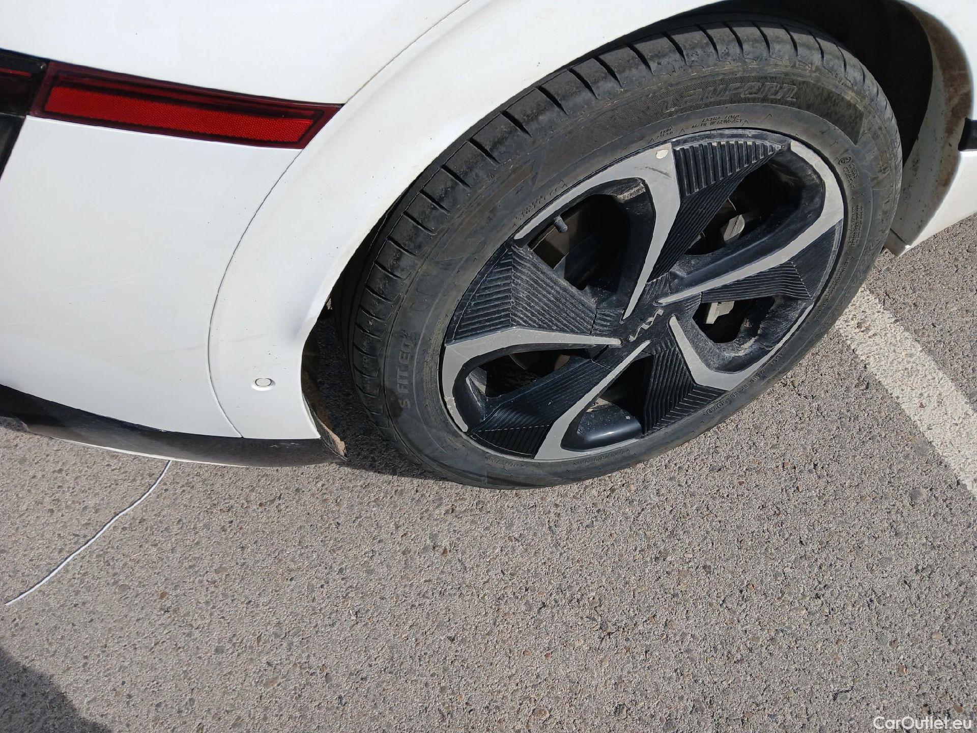  KIA  Ev6 KIA  GT-Line 74 kWh 230 CV RWD Long Range #41