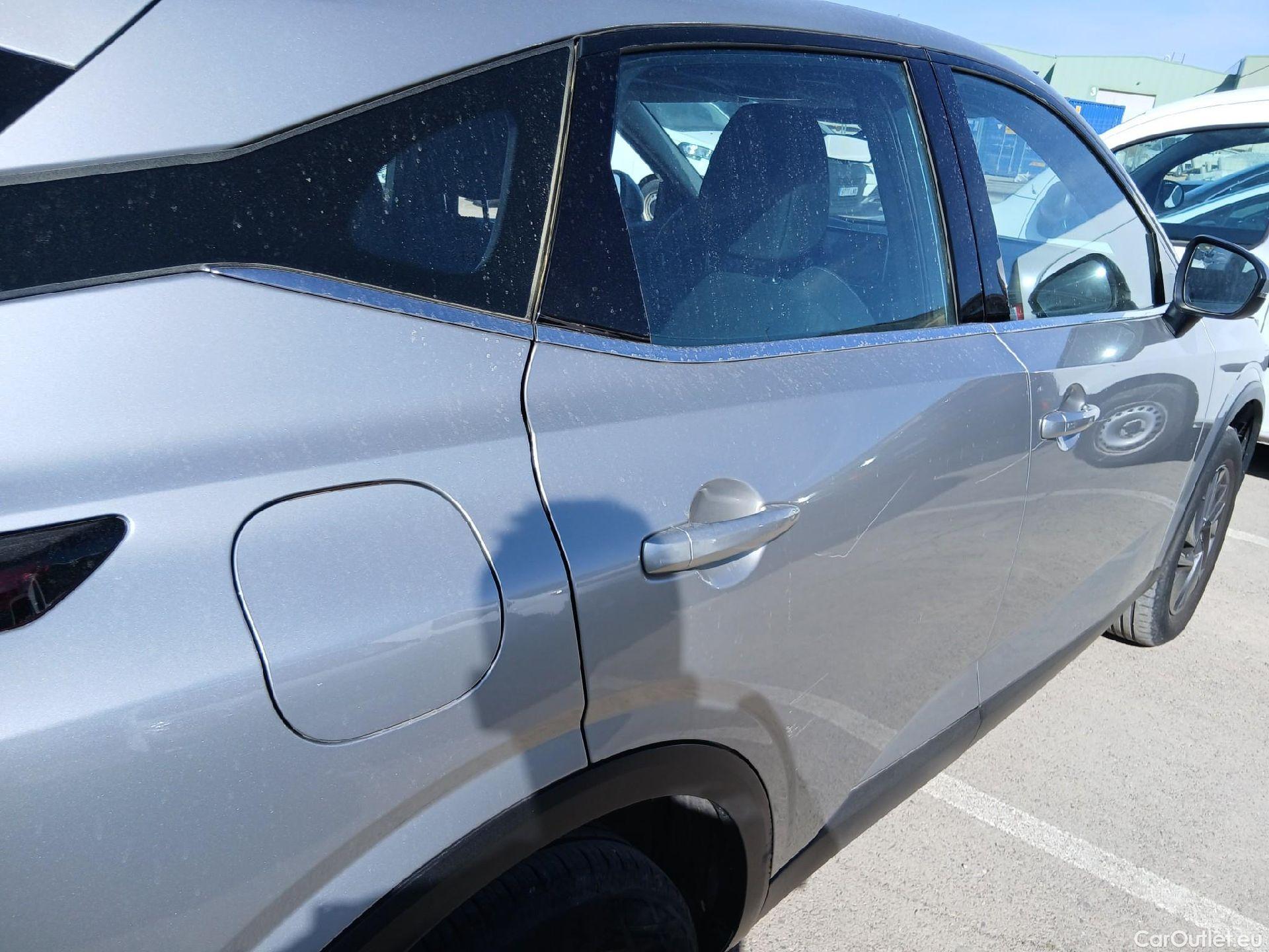  Nissan  Qashqai NISSAN  / 2021 / 5P / todoterreno DIG-T 116kW (158CV) mHEV Xtronic Acenta (AC8) #19