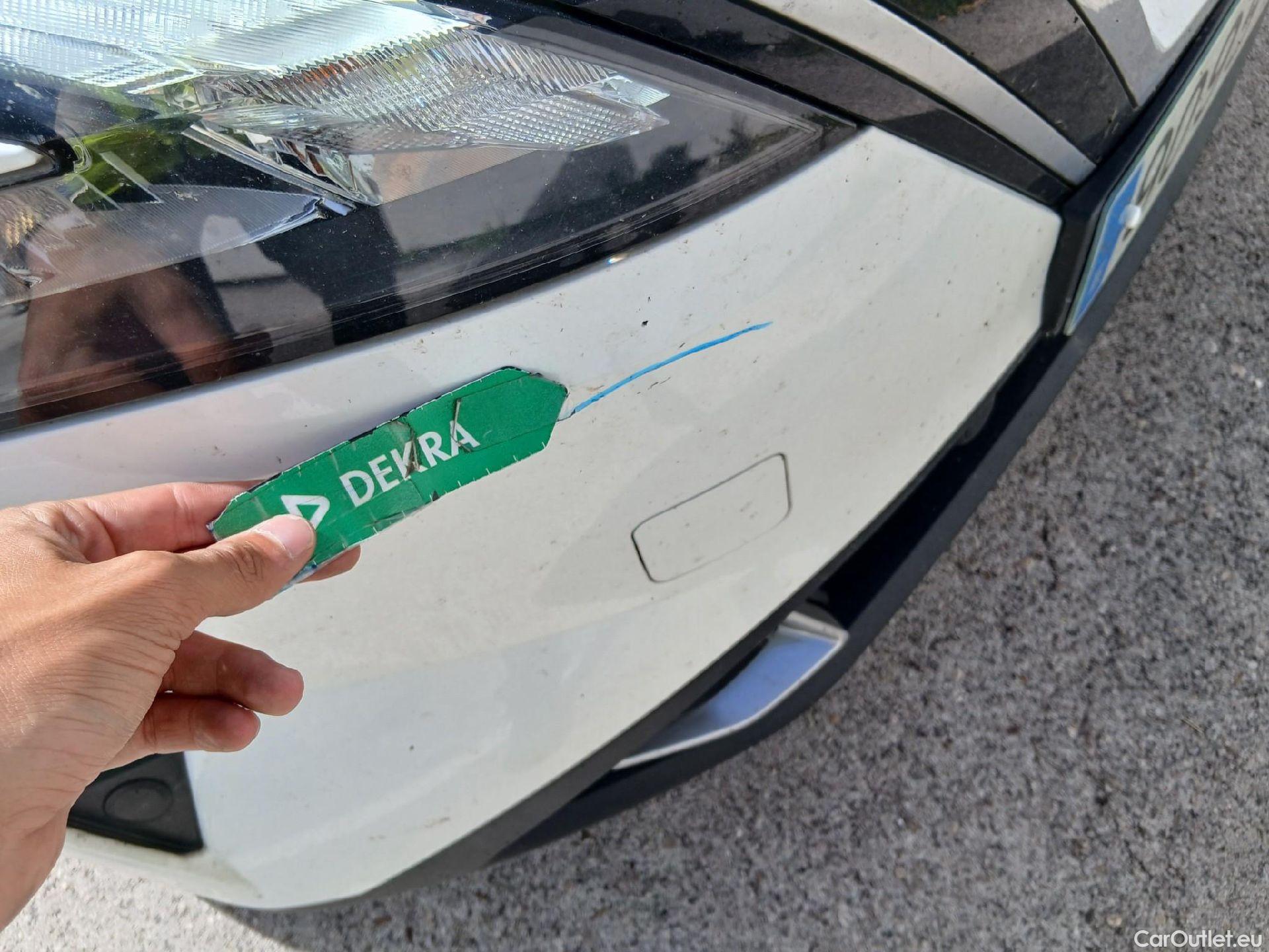  Nissan  Qashqai NISSAN  / 2021 / 5P / todoterreno DIG-T 103kW (140CV) mHEV 4x2 Acenta #6