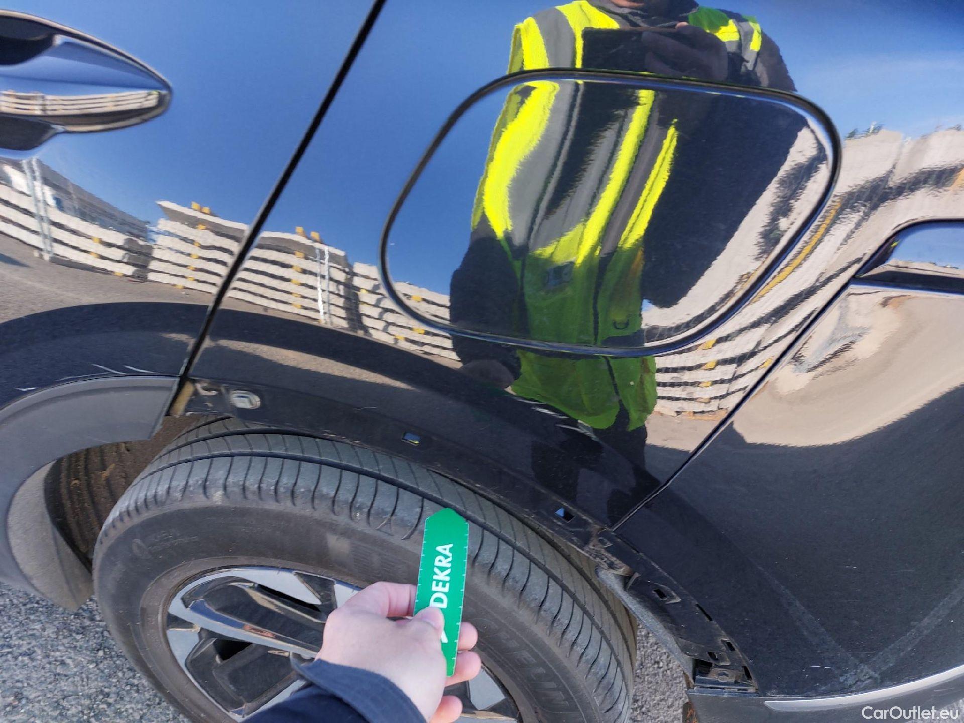  KIA  Sportage KIA  / 2022 / 5P / todoterreno 1.6 T-GDi 110kW (150CV) Drive 4x2 #12