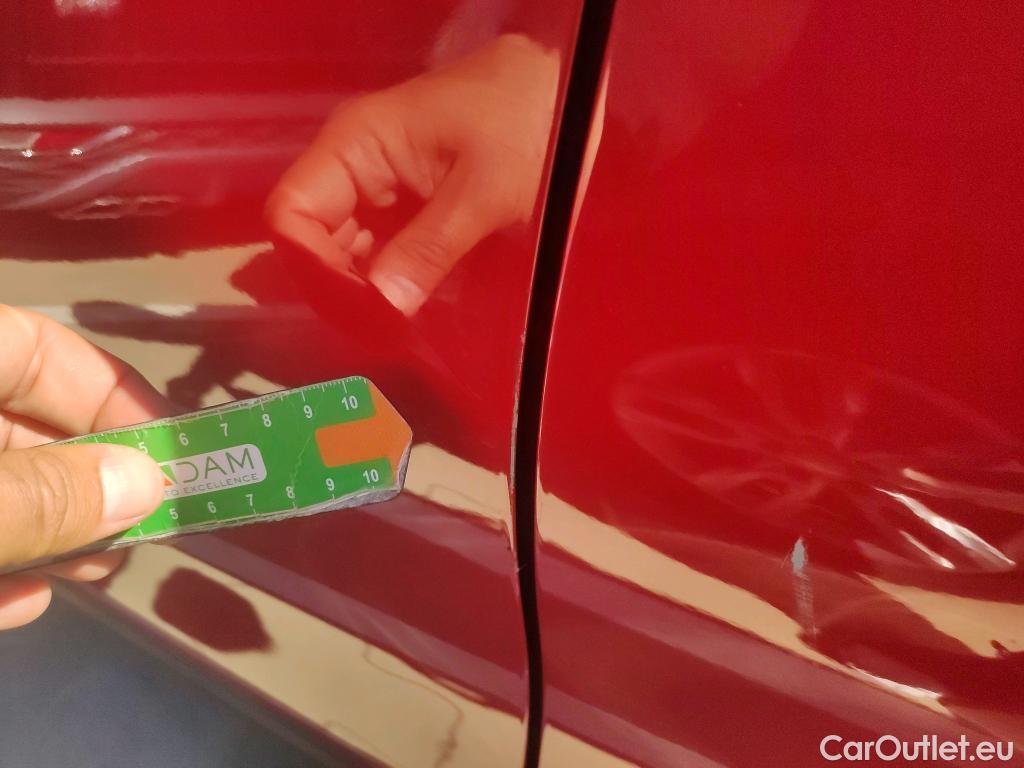  Mercedes  GLA MERCEDES-BENZ Clase  / 2017 / 5P / todoterreno  180 #2