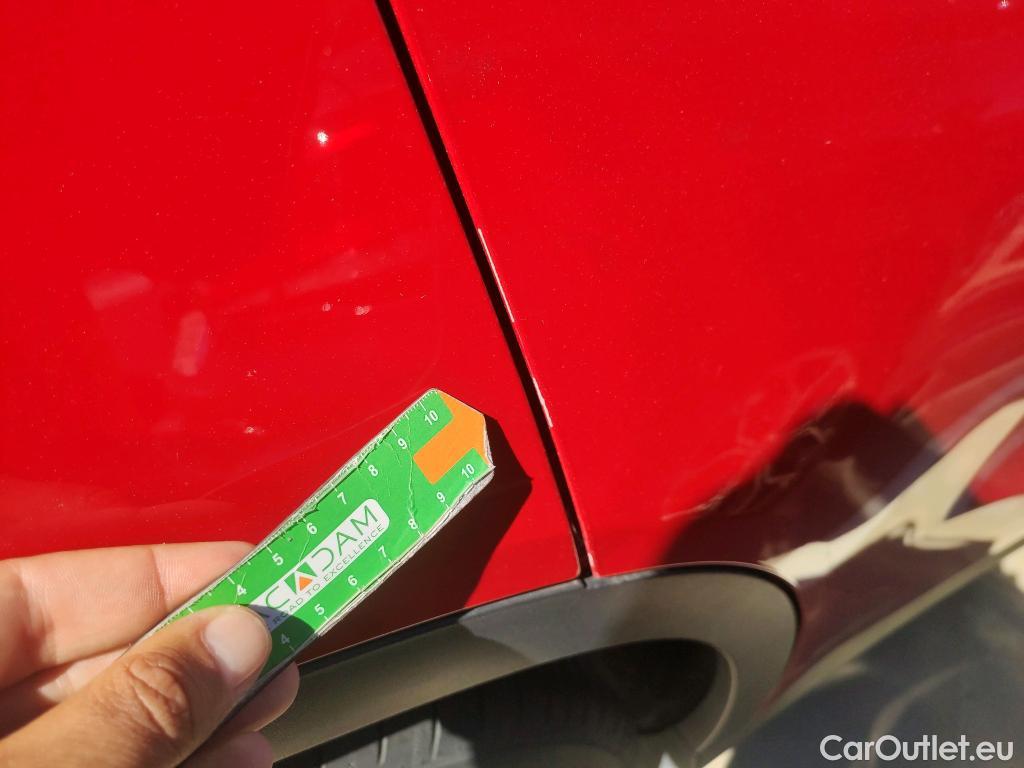  Mercedes  GLA MERCEDES-BENZ Clase  / 2017 / 5P / todoterreno  180 #8