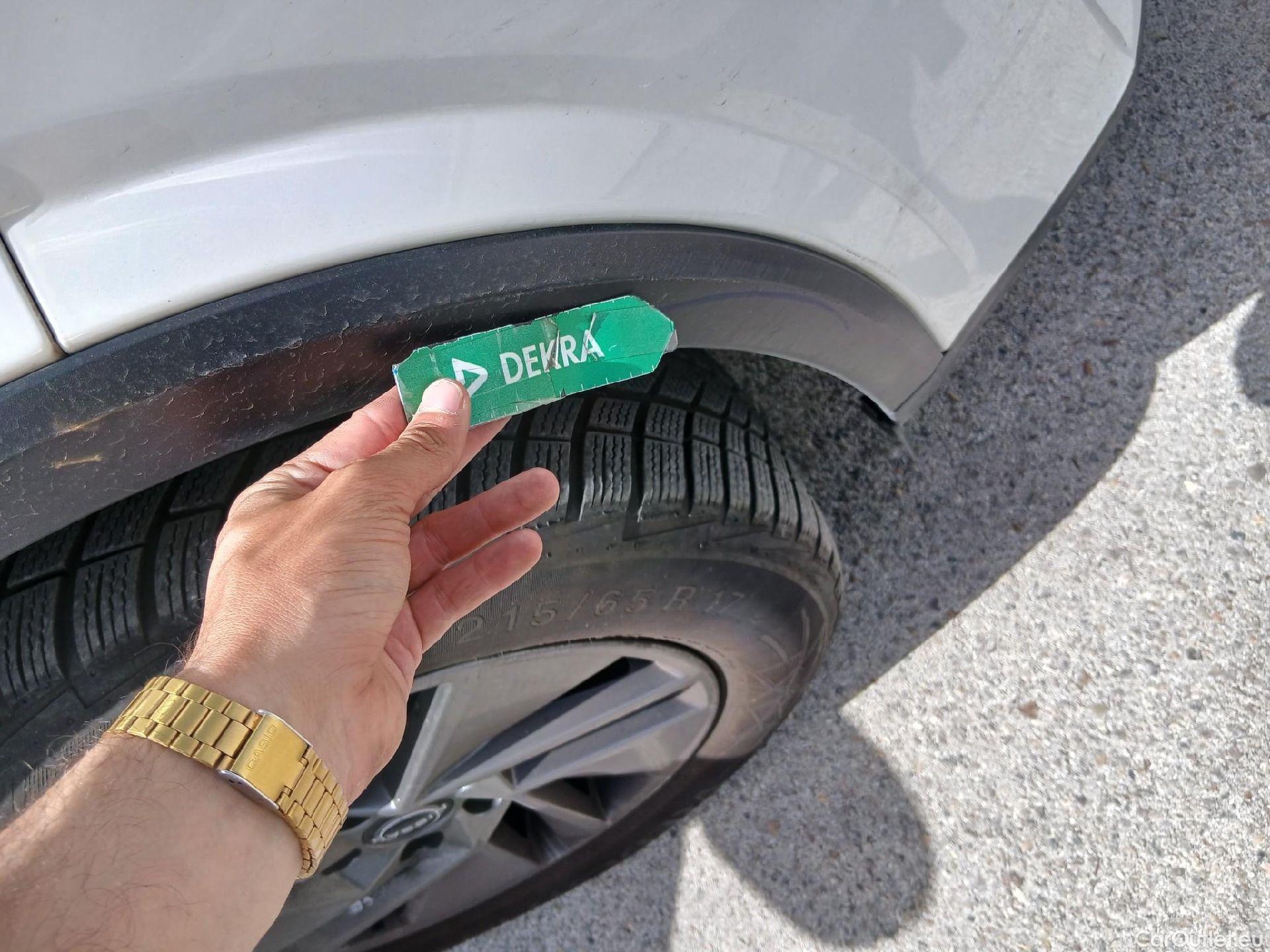  Nissan  Qashqai NISSAN  / 2021 / 5P / todoterreno DIG-T 103kW (140CV) mHEV 4x2 Acenta #31