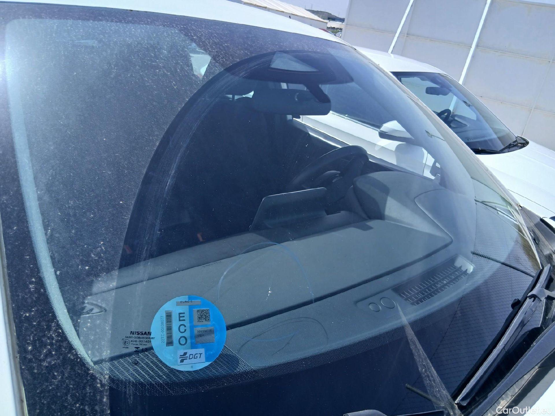  Nissan  Qashqai NISSAN  / 2021 / 5P / todoterreno DIG-T 103kW (140CV) mHEV 4x2 Acenta #2