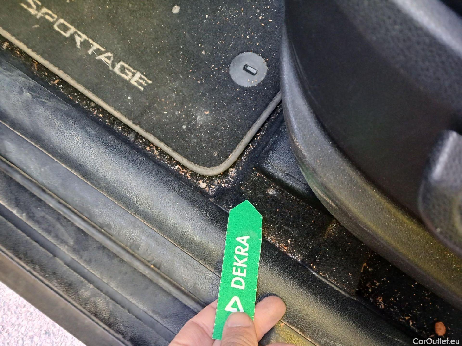  KIA  Sportage KIA  / 2018 / 5P / todoterreno 1.6 MHEV Drive Plus 100kW (136CV) 4x2 #27