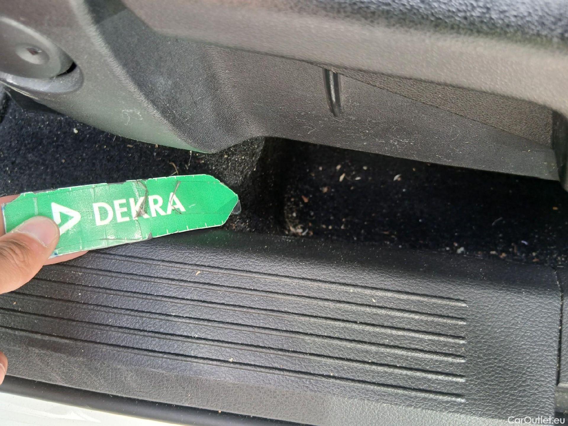  Nissan  Qashqai NISSAN  / 2021 / 5P / todoterreno DIG-T 103kW (140CV) mHEV 4x2 Acenta #11