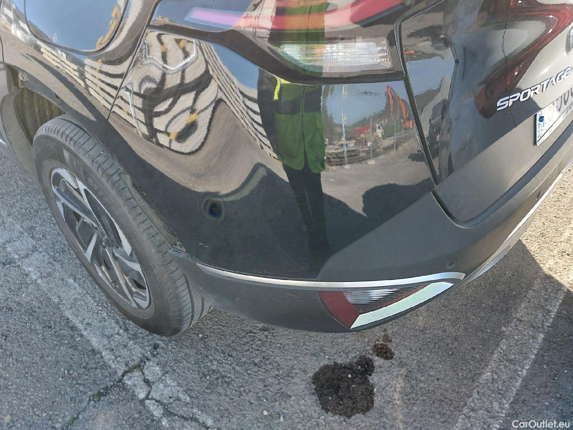  KIA  Sportage KIA  / 2022 / 5P / todoterreno 1.6 T-GDi 110kW (150CV) Drive 4x2 #13