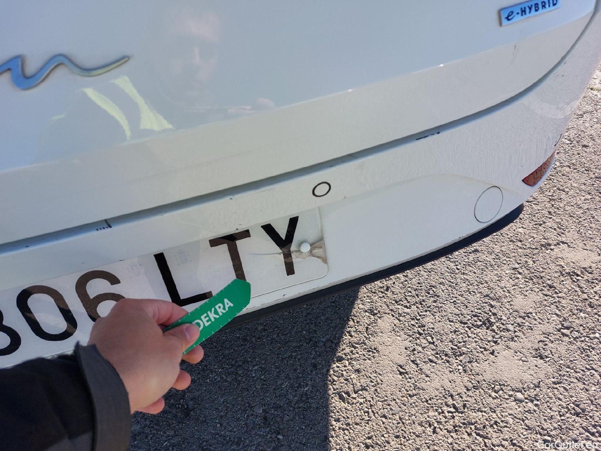  Seat  Leon SEAT Nuevo León / 2020 / 5P / familiar SP 1.4 e-Hybrid DSG S&S Xcellence Go L #19