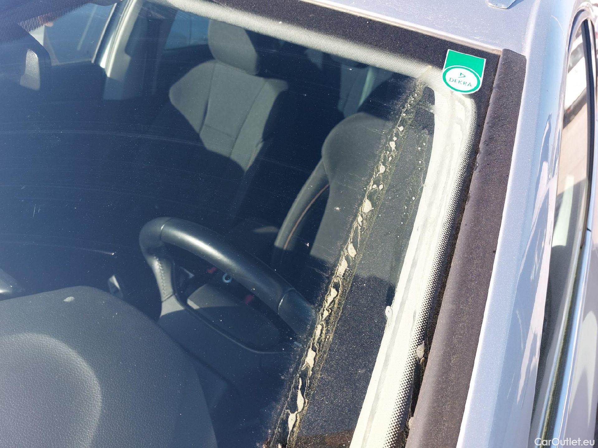  Skoda  KAMIQ SKODA  / 2019 / 5P / todoterreno 1.0 TSI 81kW (110CV) Emotion #2