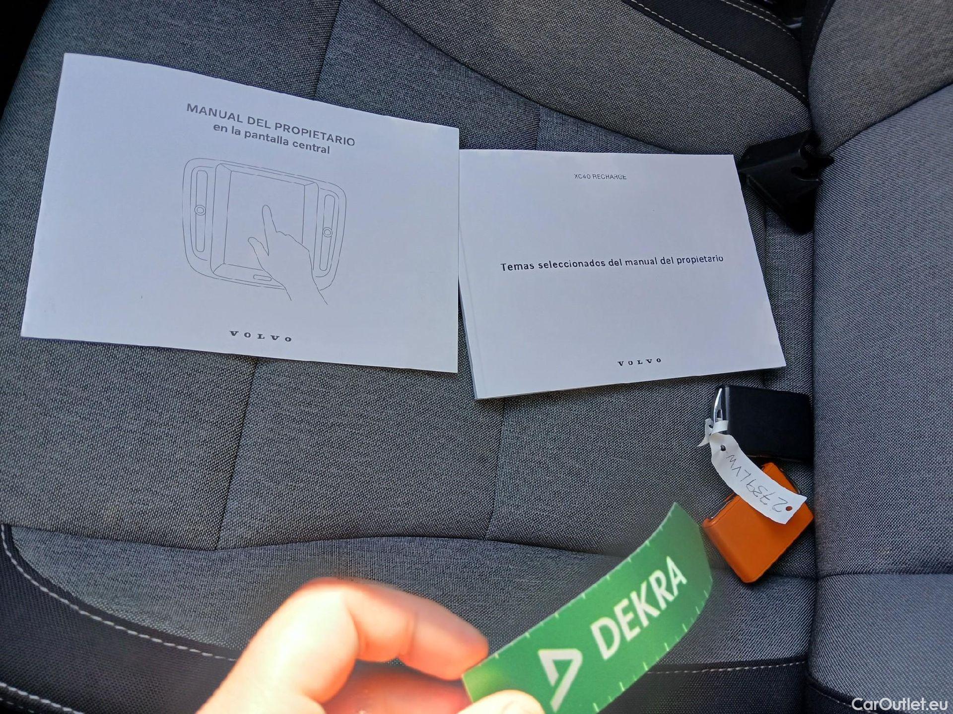  Volvo  XC 40 VOLVO XC40 todoterreno 1.5 T5 Twin Recharge Inscription Ex Auto 260 CV 10 kWh  #1