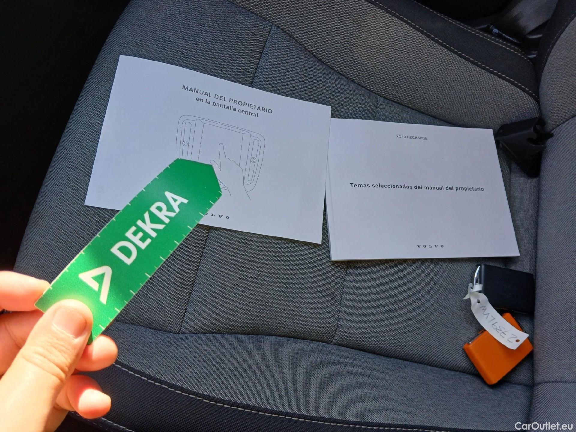  Volvo  XC 40 VOLVO XC40 todoterreno 1.5 T5 Twin Recharge Inscription Ex Auto 260 CV 10 kWh  #3