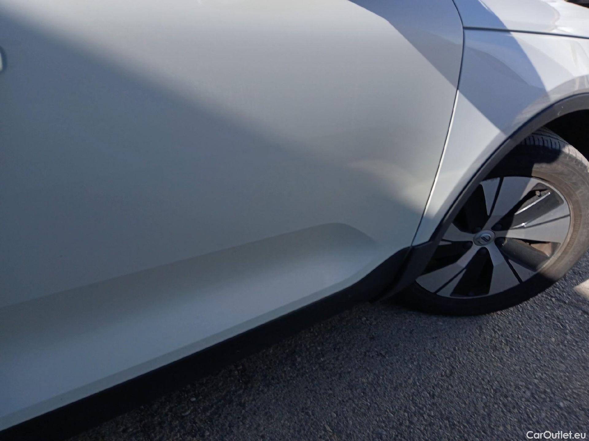  Volvo  XC 40 VOLVO XC40 todoterreno 1.5 T5 Twin Recharge Inscription Ex Auto 260 CV 10 kWh  #36