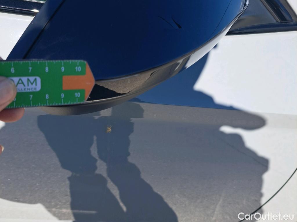  Skoda  Superb SKODA  Combi 2.0 TSI DSG 4x4 Sportline 270 CV #Opcionales 2100€# #27