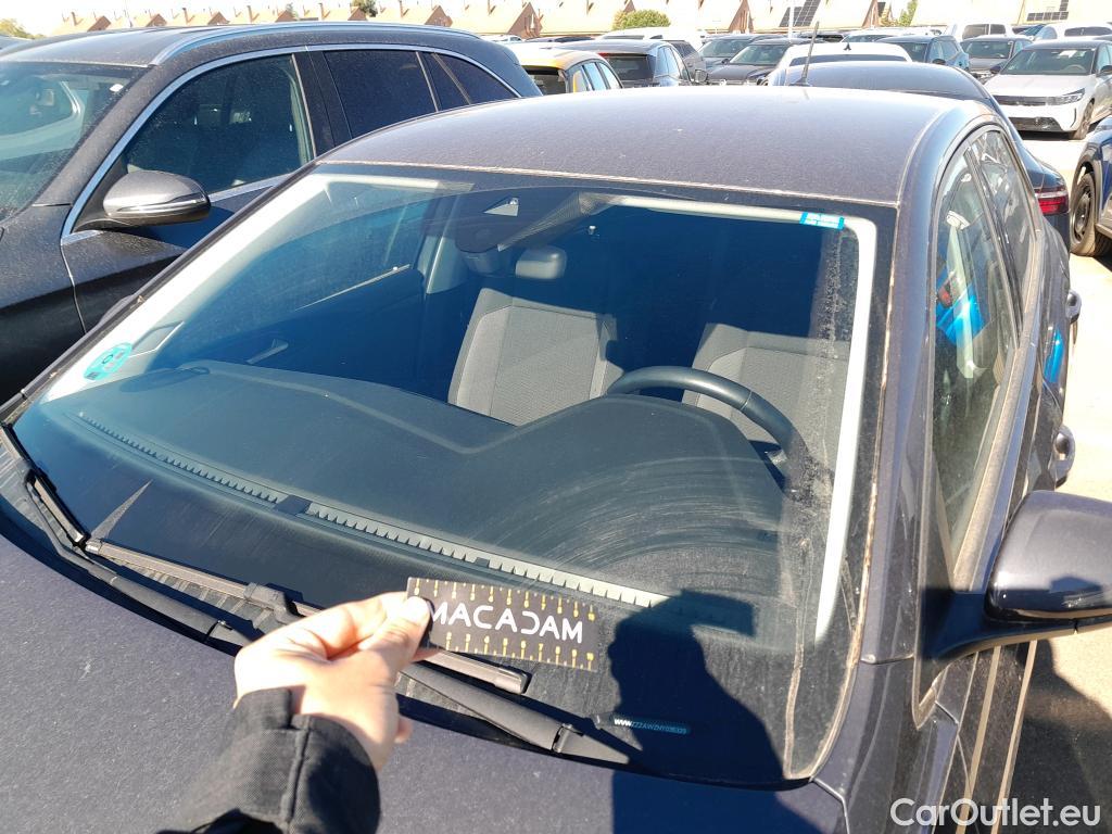  Volkswagen  Polo VOLKSWAGEN  / 2021 / 5P / berlina con portón Life 1.0 TSI 70kW (95CV) (AC) #5