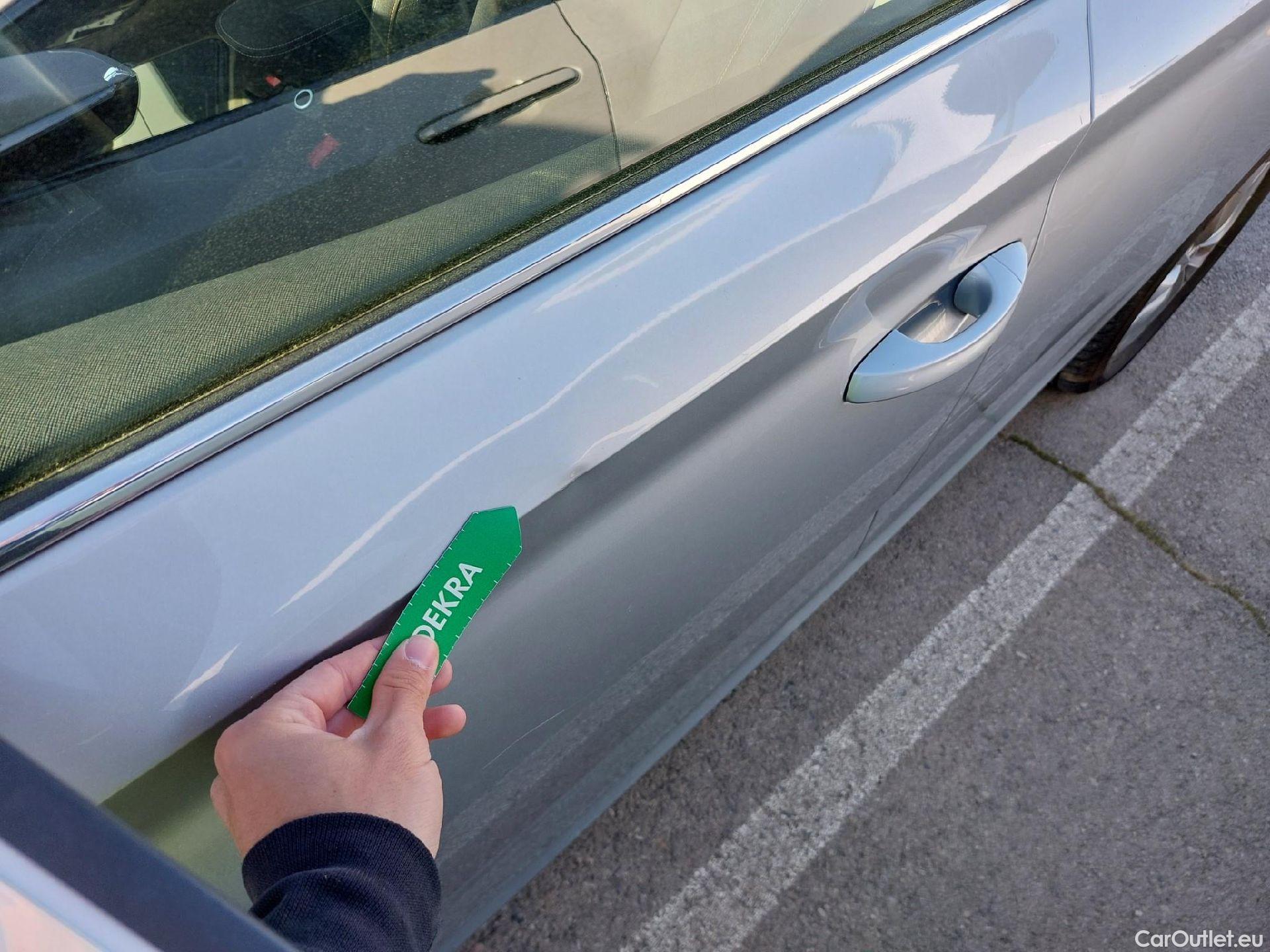  Skoda  KAMIQ SKODA  / 2019 / 5P / todoterreno 1.0 TSI 81kW (110CV) Emotion #11