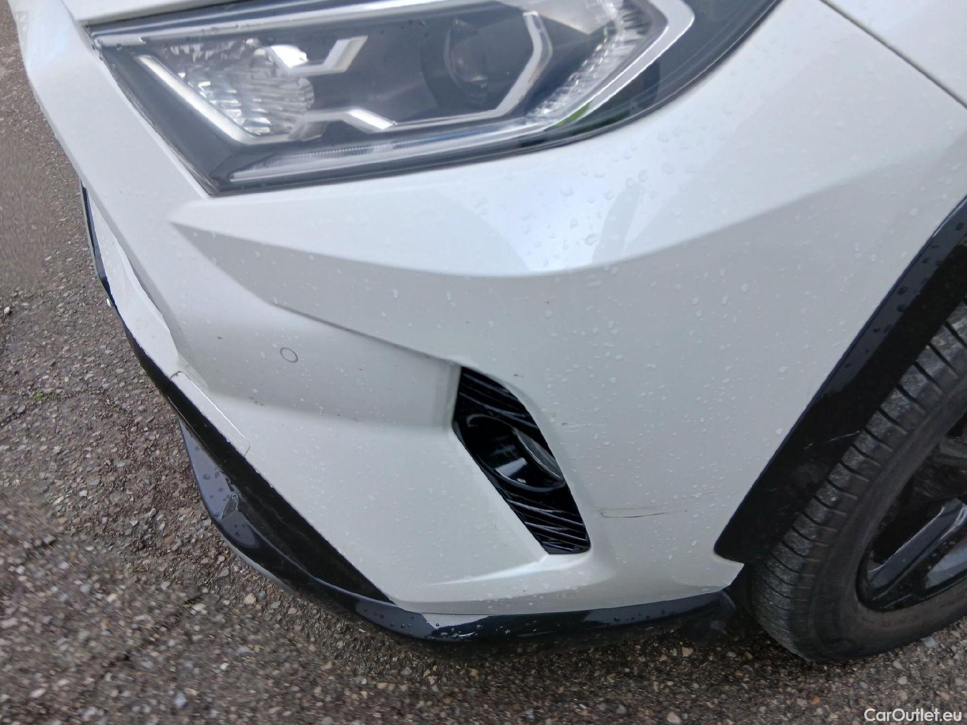  Toyota  RAV4 TOYOTA  / 2018 / 5P / todoterreno 2.5l hybrid 2WD Feel! #1