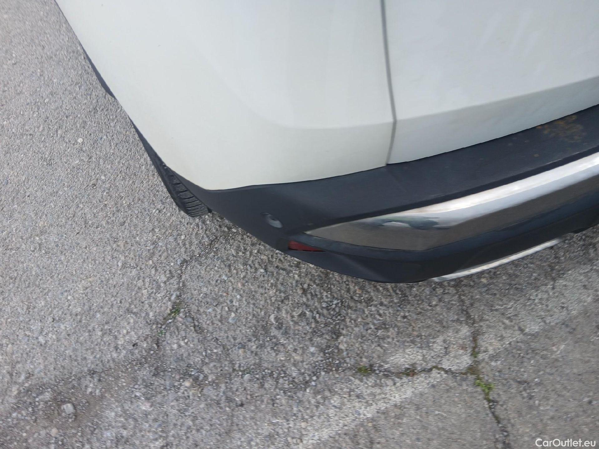  Peugeot  3008 PEUGEOT  / 2020 / 5P / todoterreno 1.5 BlueHDi 96kW S&S GT EAT8 #14