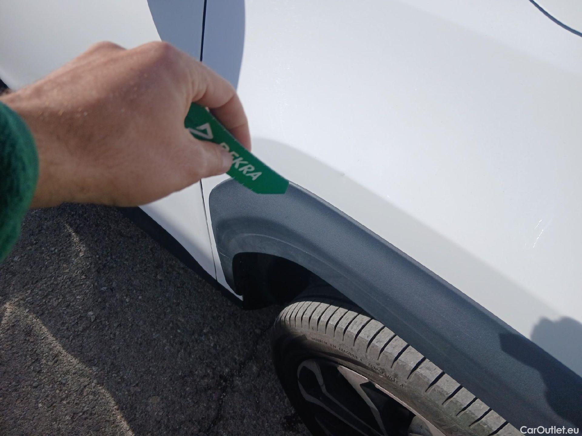  Toyota  Yaris Cross TOYOTA  / 2021 / 5P / todoterreno 1.5 120H Active Tech #26