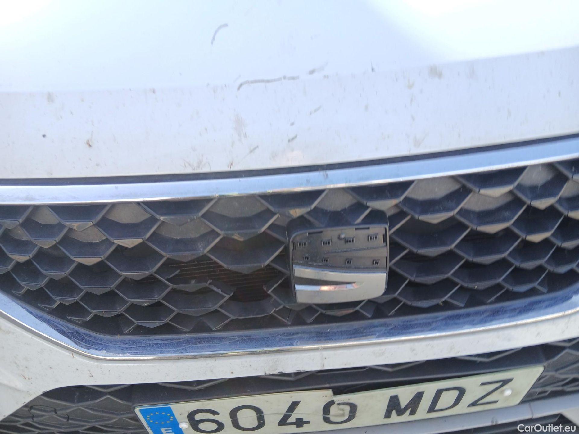  Seat  ATECA SEAT  / 2016 / 5P / todoterreno 1.5 TSI 110kW DSG S&S Style XL(SP) #5