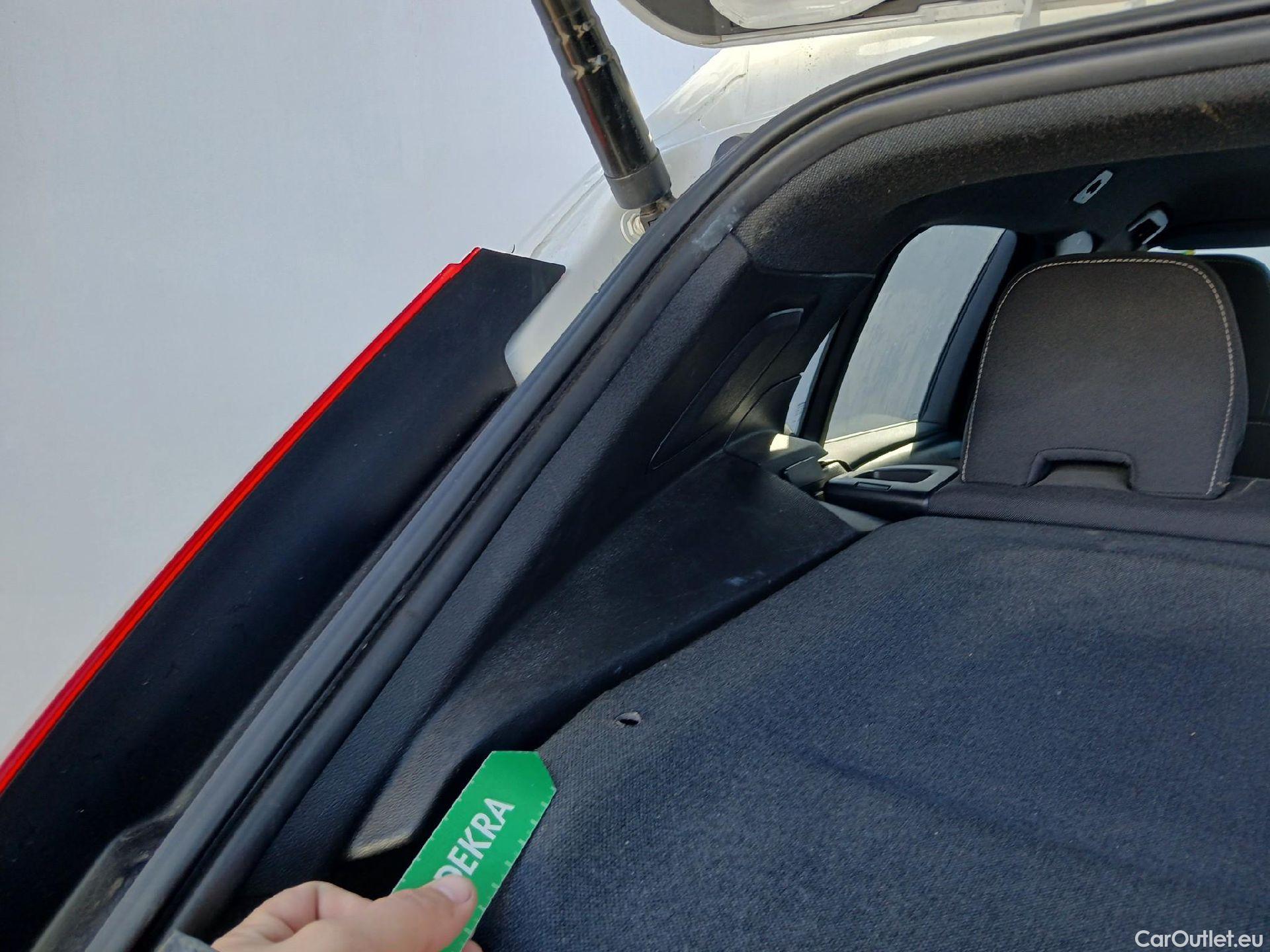  Volvo  XC 40 VOLVO XC40 todoterreno 1.5 T5 Twin Recharge Inscription Ex Auto 260 CV 10 kWh  #7