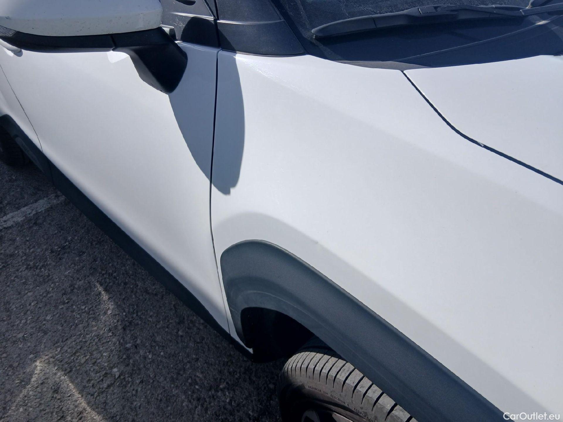  Toyota  Yaris Cross TOYOTA  / 2021 / 5P / todoterreno 1.5 120H Active Tech #24