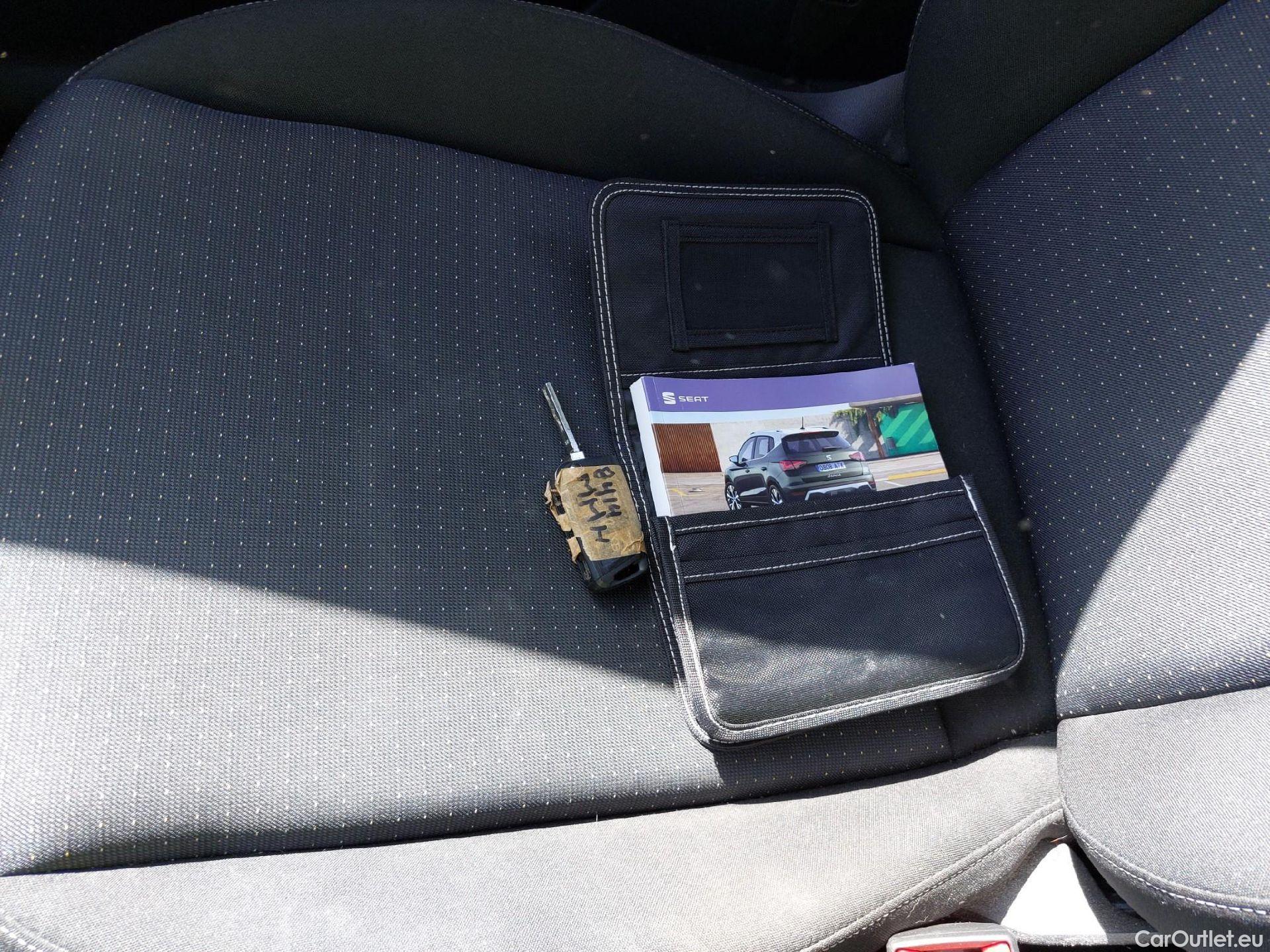  Seat  Arona SEAT  / 2021 / 5P / todoterreno 1.0 TSI 81kW (110CV) Style XL(SP) #1