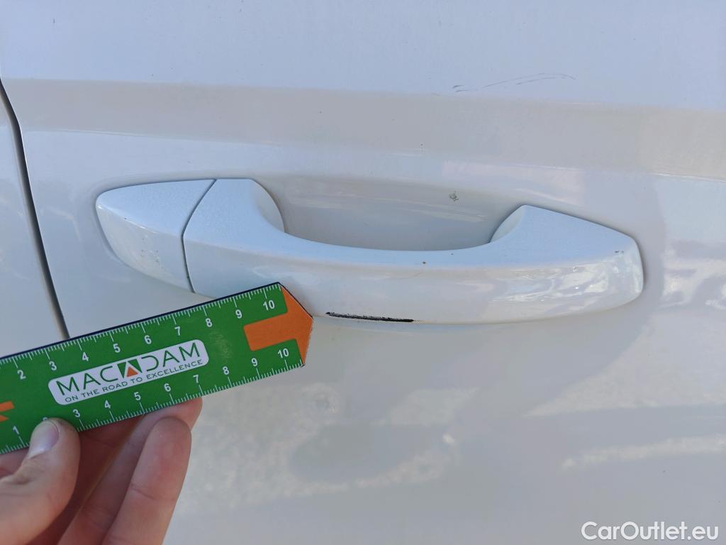  Seat  Arona SEAT  / 2017 / 5P / todoterreno 1.0 TSI 70kW (95CV) Style Edition Eco (CX) #84