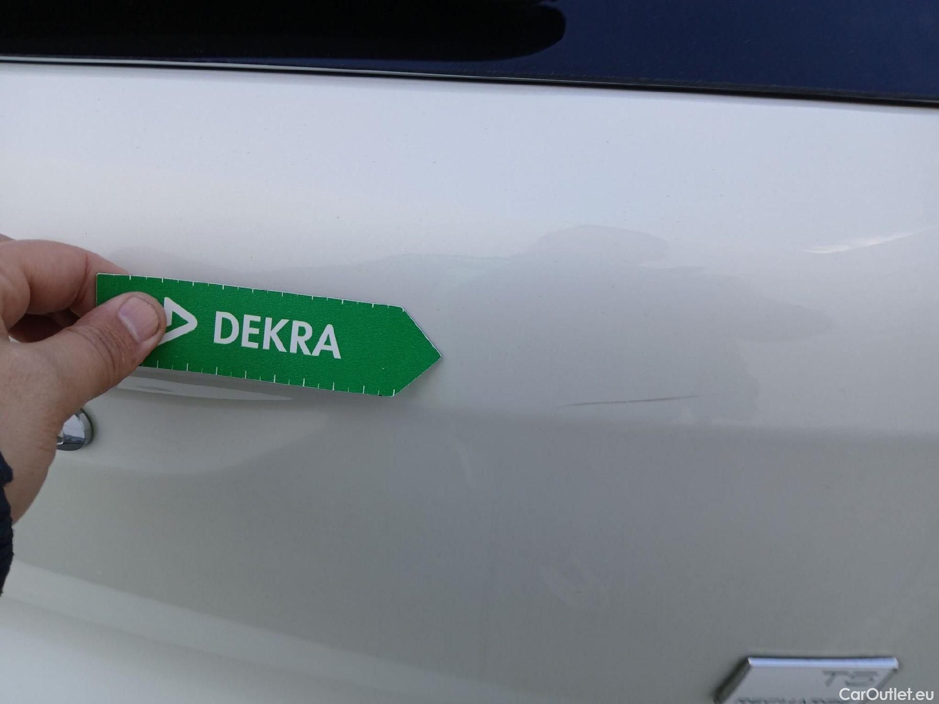  Volvo  XC 40 VOLVO XC40 todoterreno 1.5 T5 Twin Recharge Inscription Ex Auto 260 CV 10 kWh  #31